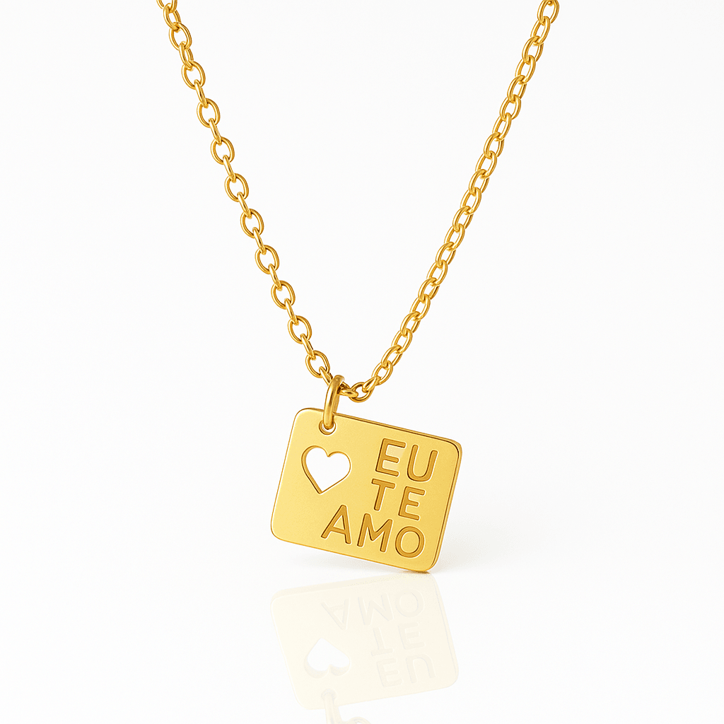 Colar Plaquinha com Frase (eu te amo) Banhado a Ouro 18k