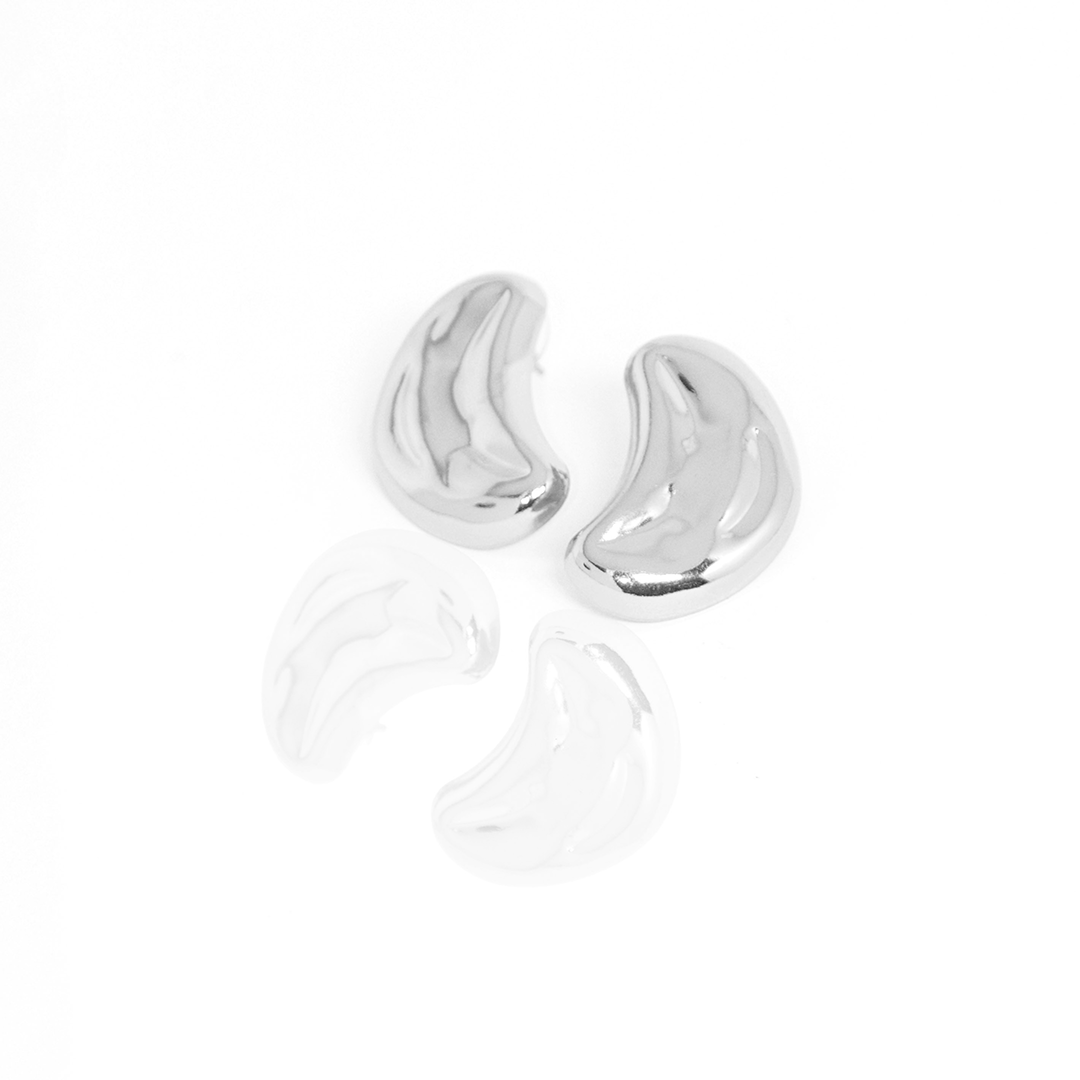 Brinco Escultura Orgânica Banhado