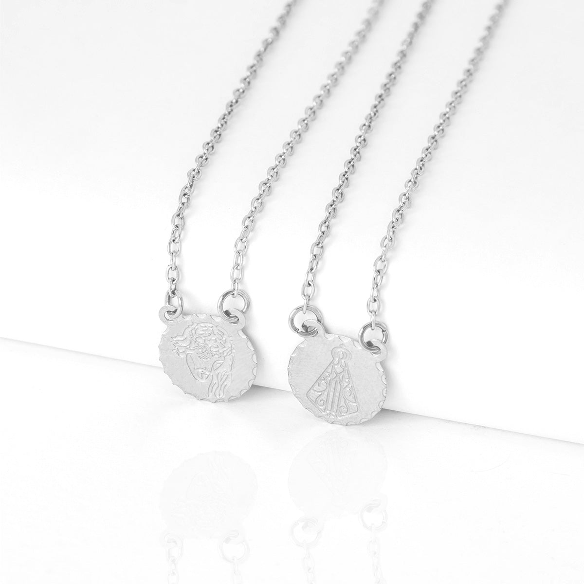 Escapulário Mini Medalha Nossa Senhora Das Graças em Aço Inox