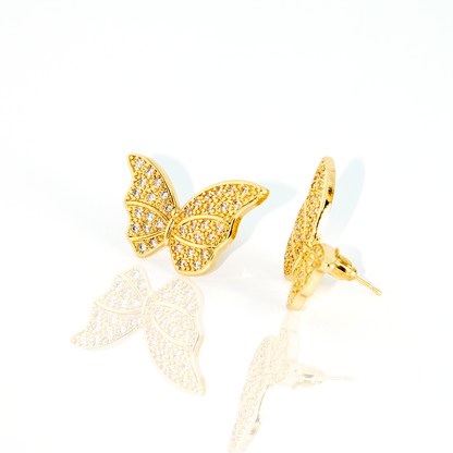 Brinco Borboleta Media Cravejada Banhado