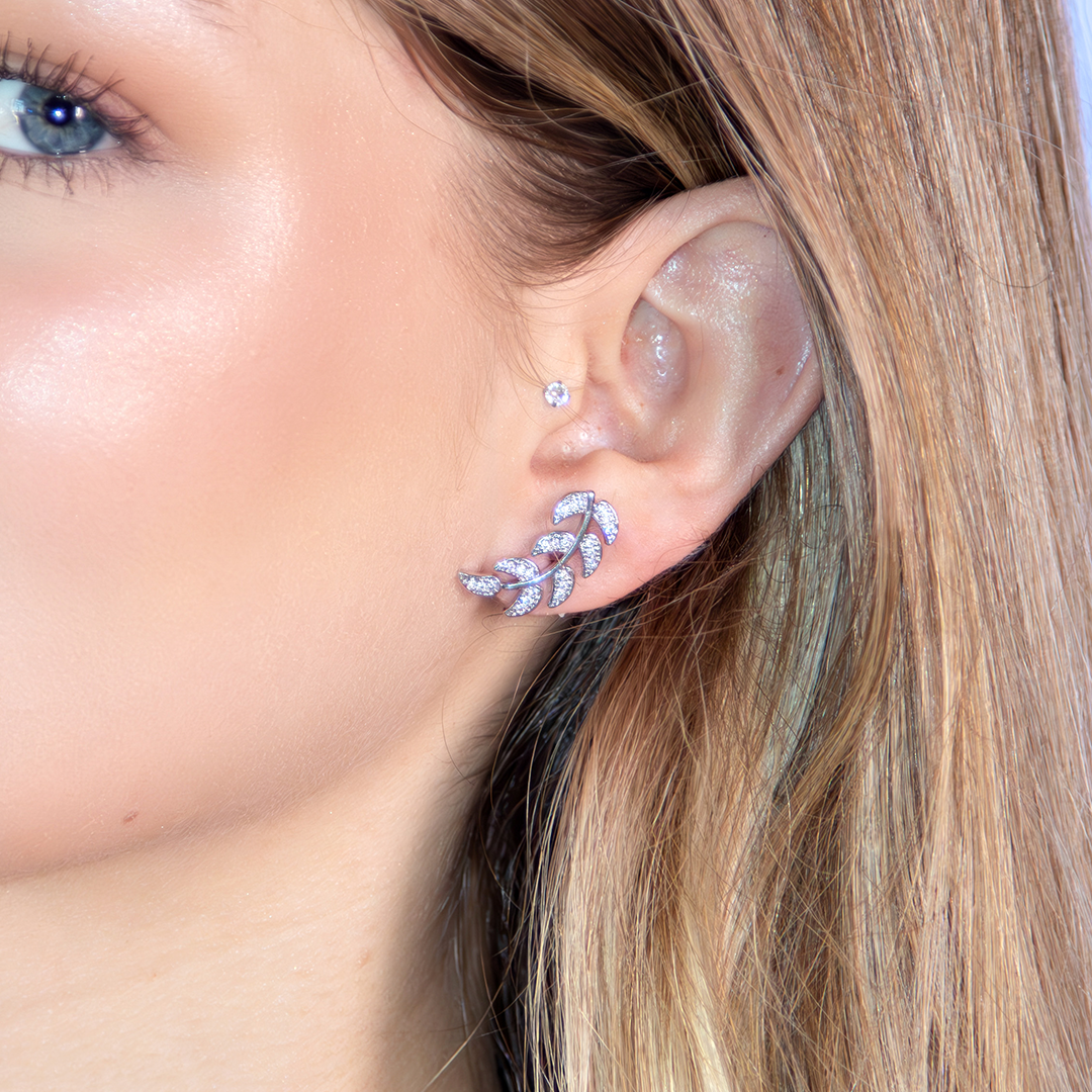 Brinco Earcuff Ramos Cravejado Banhado