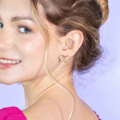 Brinco Borboleta Encanto Cravejado Banhado