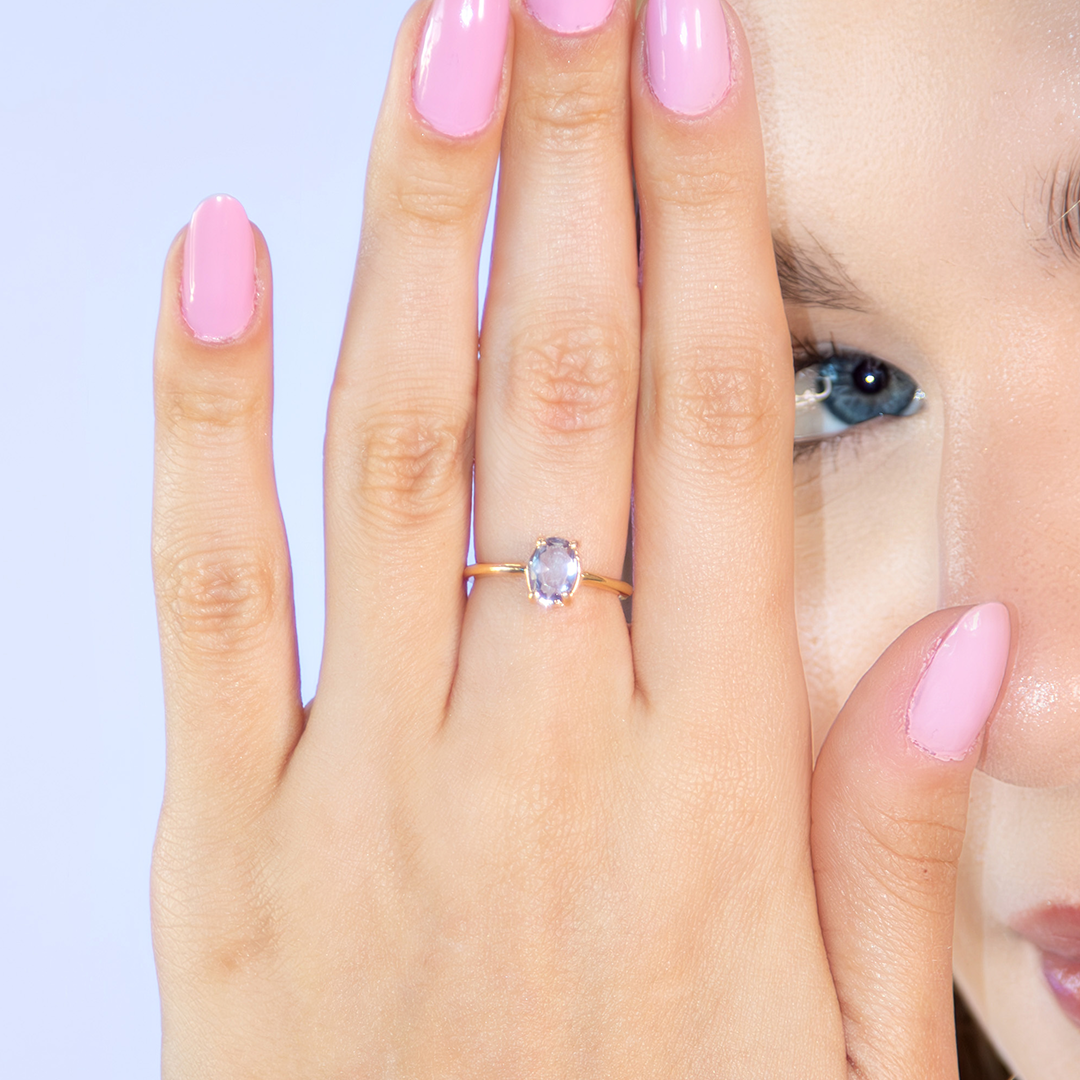 Anel Cristais Artificiais  Iolita Banhado