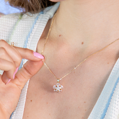 Conjunto Flor de Luz Cravejado Banhado