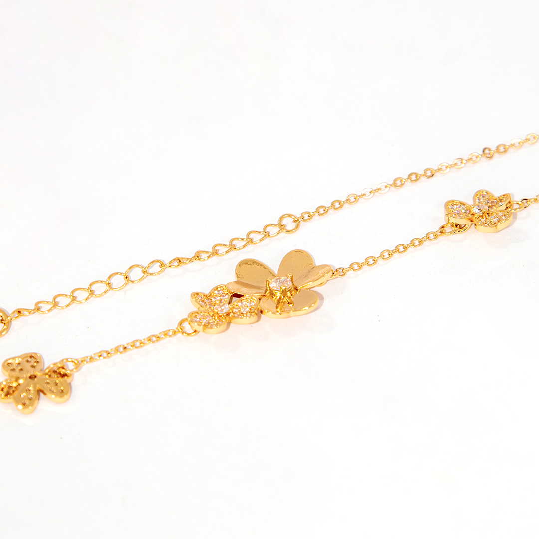 Conjunto Colar e Brinco Cravejados Minimalista Banhado