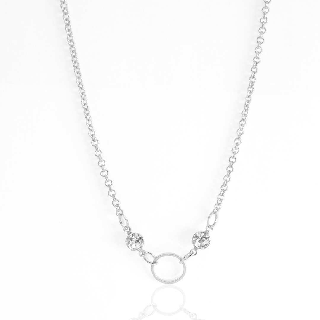 Colar Círculo Central com Zircônias Banhado