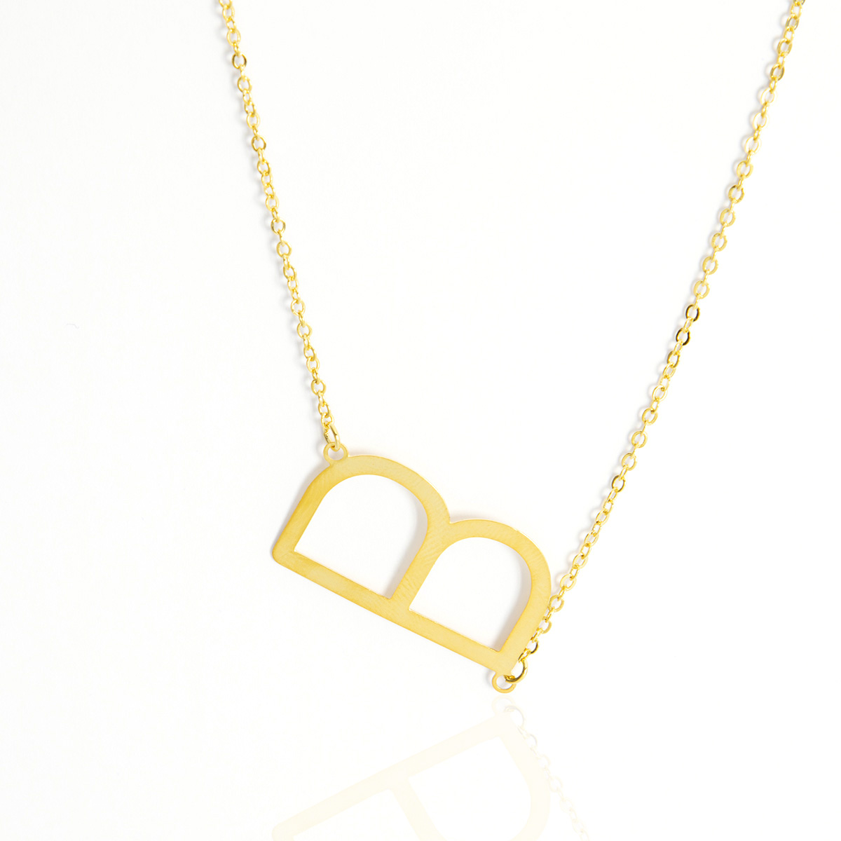 Colar Inicial de Letra Banhado em Ouro 18K