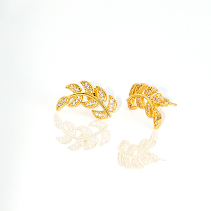 Brinco Earcuff Ramos Cravejado Banhado