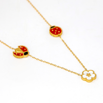 Corrente de Pingente Flor e Joaninha