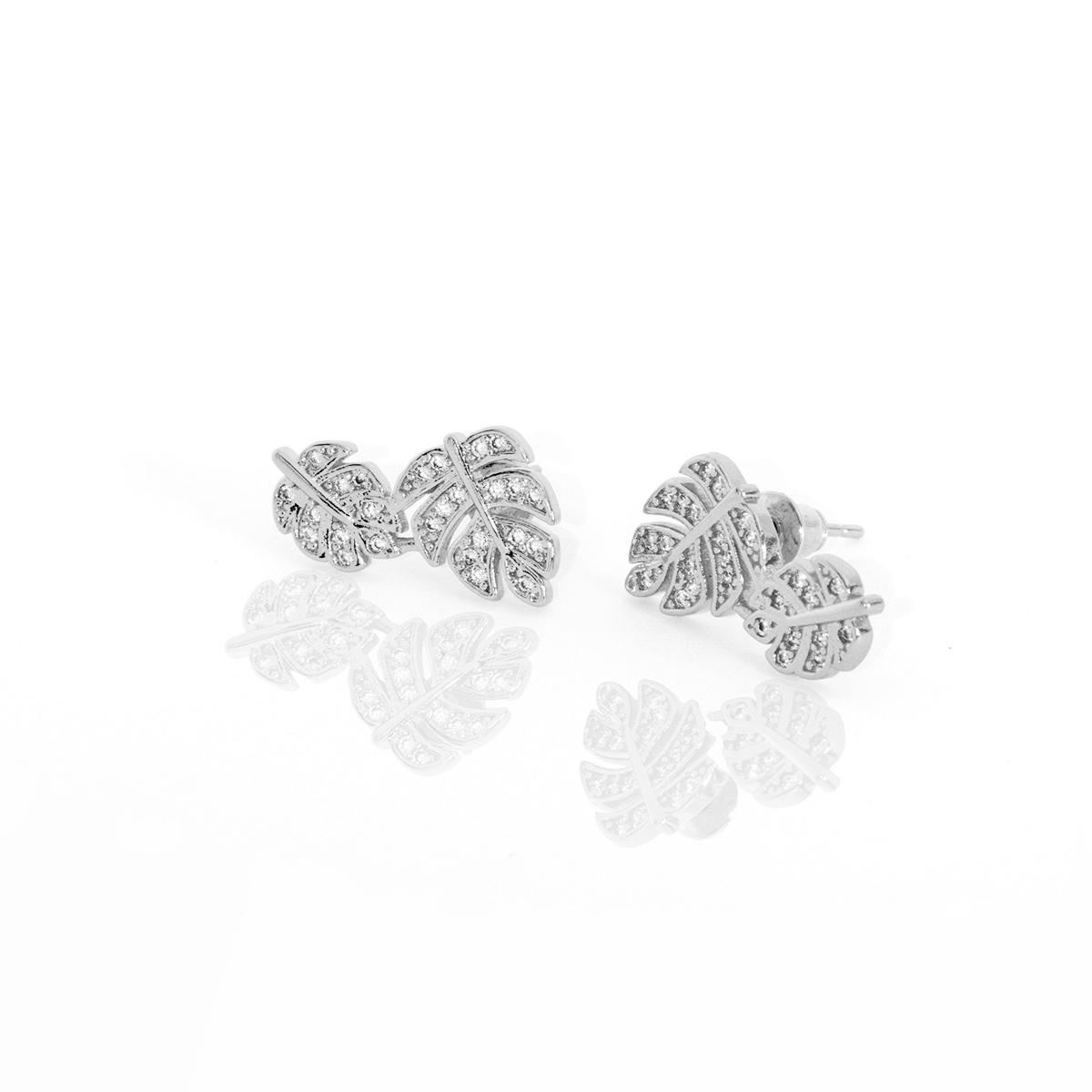 Brinco Folha Duplo Cravejado Banhado