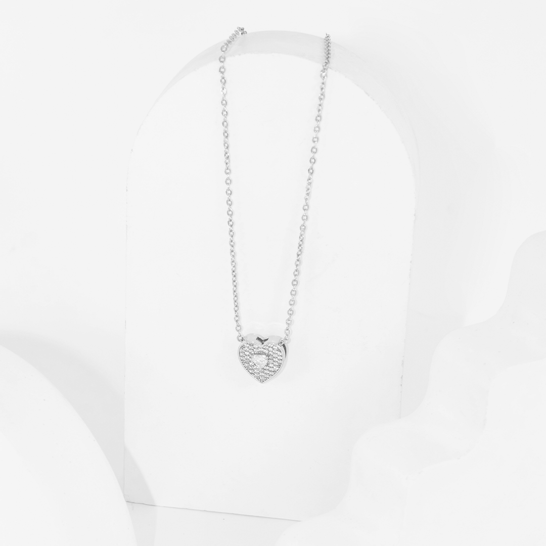 Corrente de Pingente Coração Cravejado Delicado Banhado