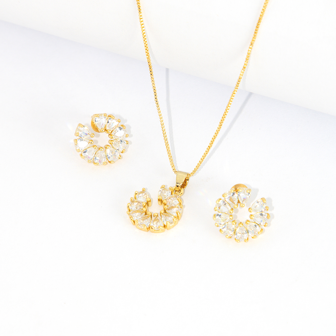 Conjunto Brilho Floral Cravejado Banhado