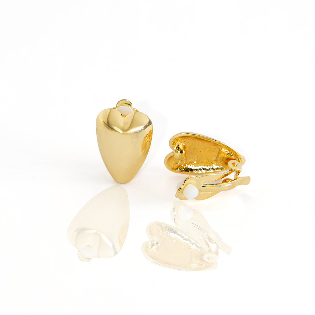 Brinco Clip Coração Clássico Banhado