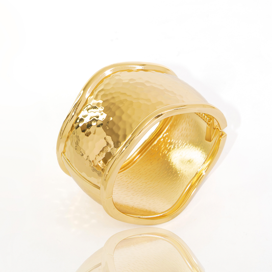 Pulseira Rígida Articulada de Metal Texturizado Banhado