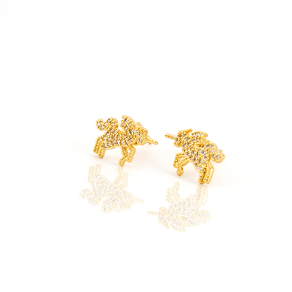 Brinco Mini Unicórnio Brilhante Banhado