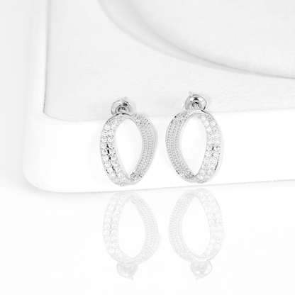 Brinco Oval Cravejado Contorno Duplo Banhado