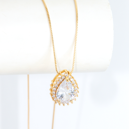 Conjunto Gota Grande Cravejado Banhado