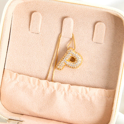 Colar Letra Bubble Cravejada em Zircônia Banhado em Ouro 18K