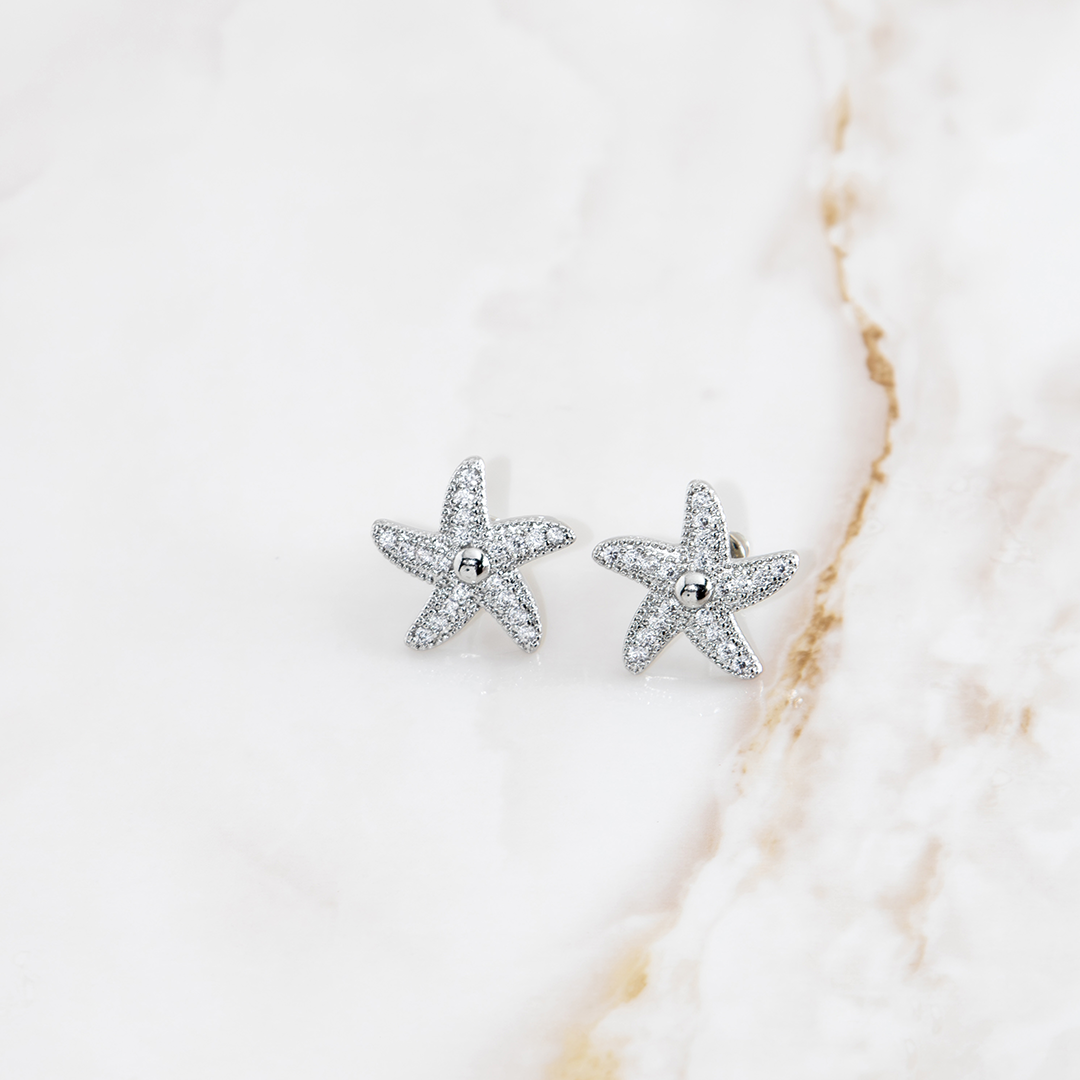 Brinco Estrela Do Mar Cravejado Banhado