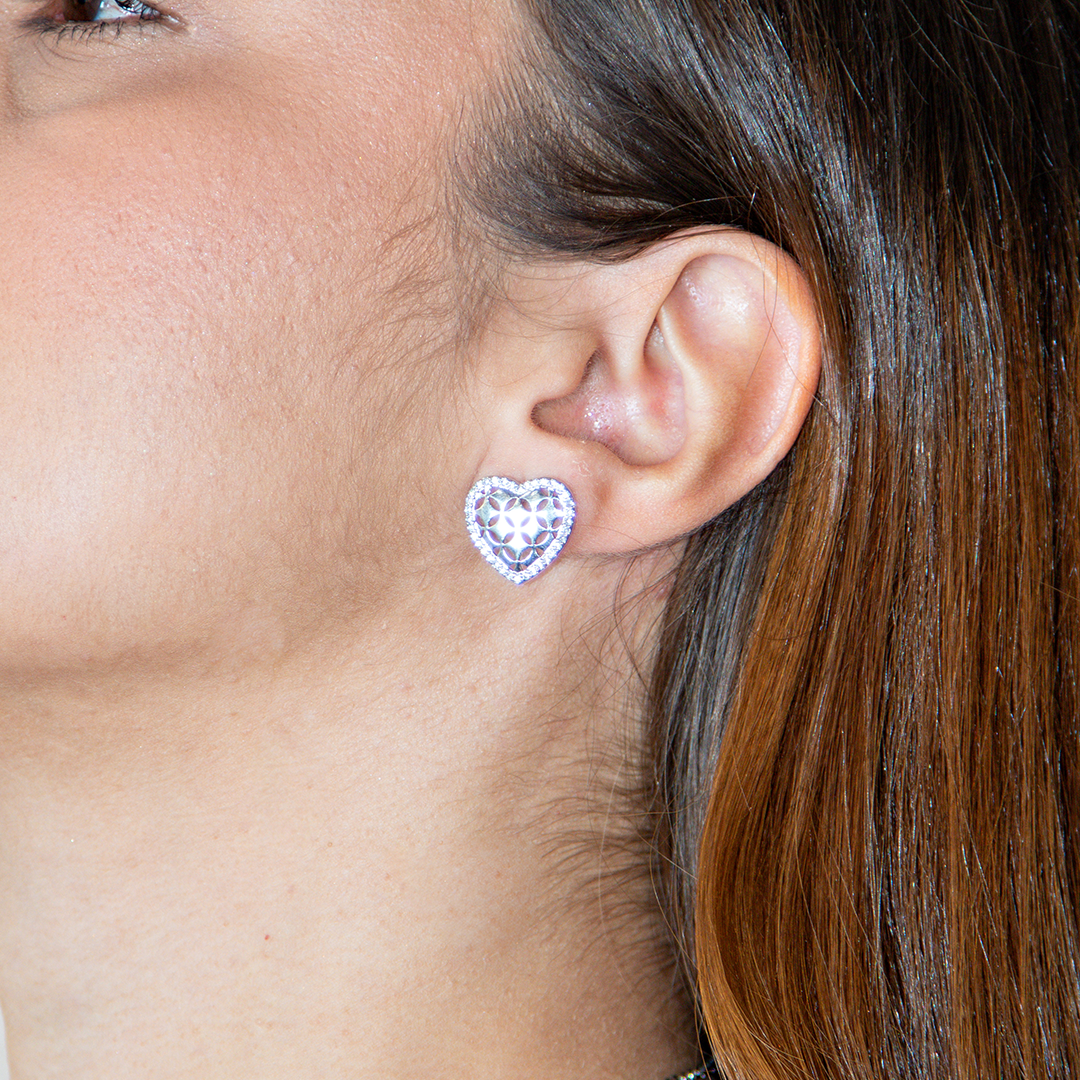 Brinco Coração Delicado Luxo Banhado