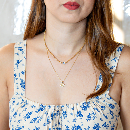 Colar Duplo Zircônias Luxo com Pingente de Boca Banhado