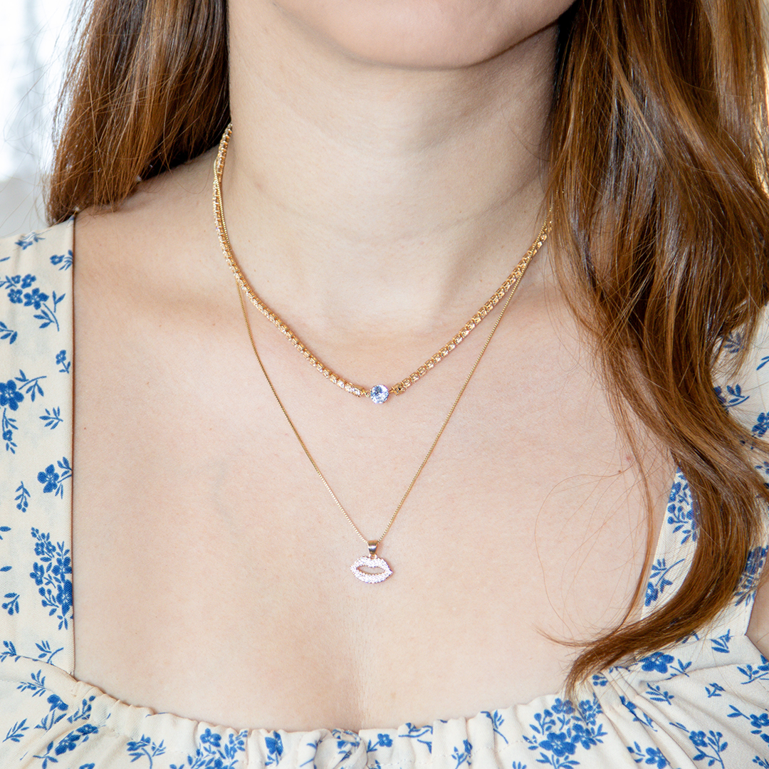 Colar Duplo Zircônias Luxo com Pingente de Boca Banhado