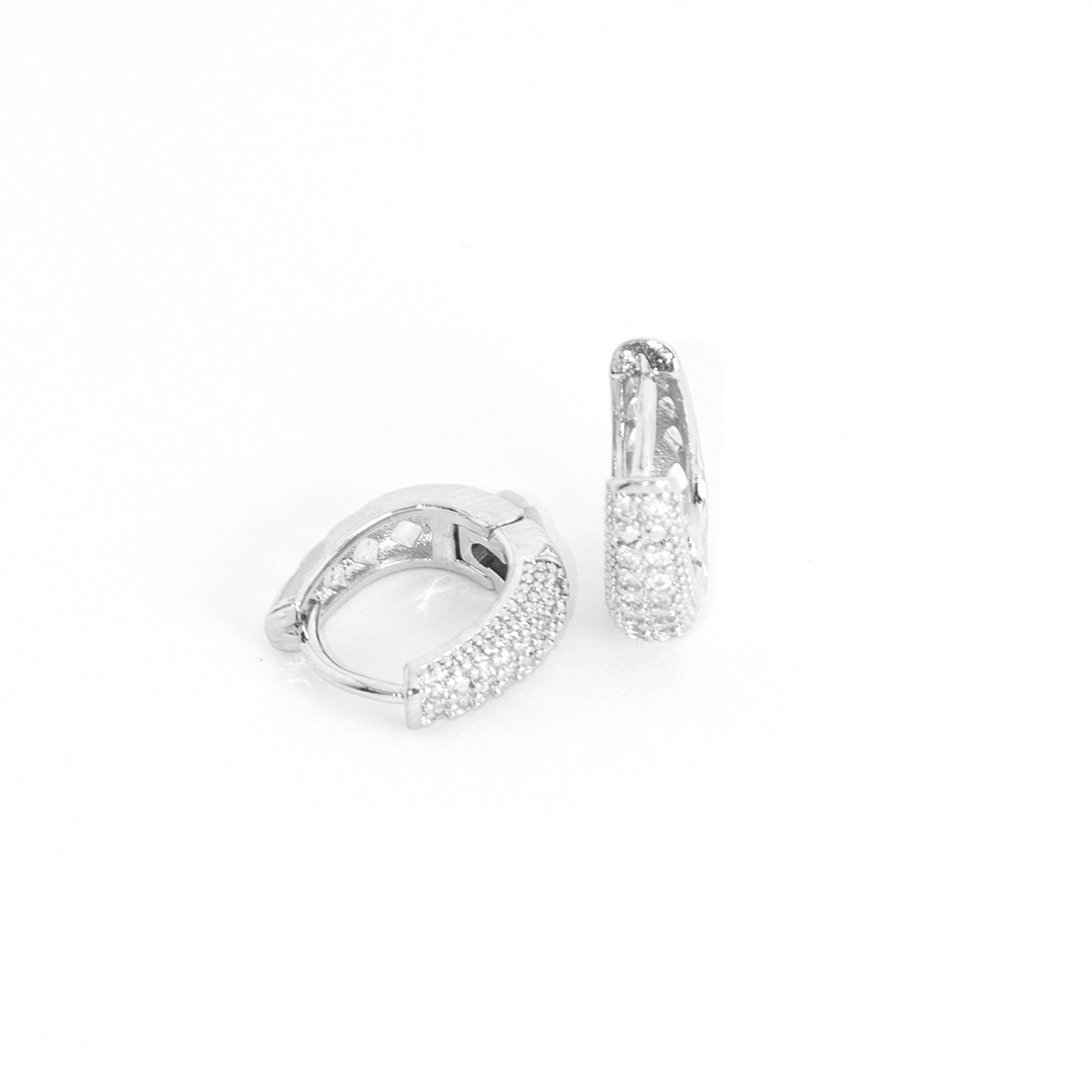 Brinco Argola Oval Cravejado Banhado A Prata