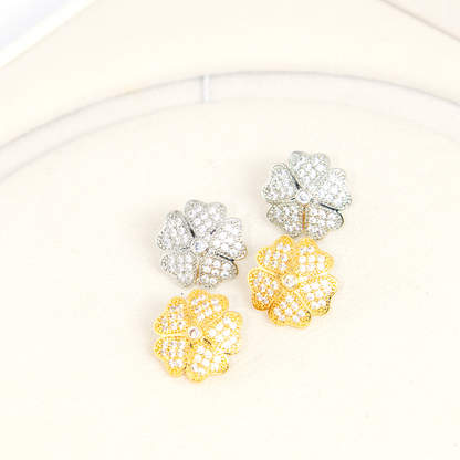 Brinco Trevo Cinco Folhas Cravejado Banhado