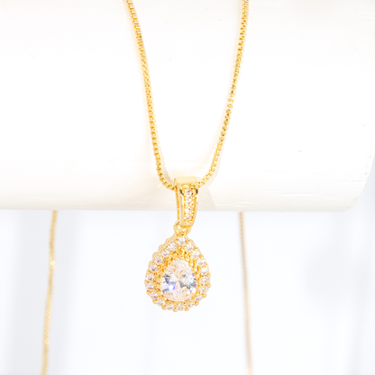 Conjunto Gota Brilhante Pequena Cravejado Banhado