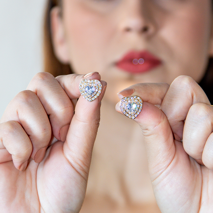 Brinco Coração Cravejado Banhado